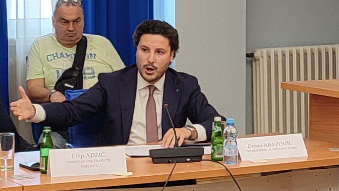 Abazović: Ne možemo rad da bacamo pod noge zbog ljudi poput Raška Konjevića, Peđe Boškovića ili bilo koga iz DPS-a