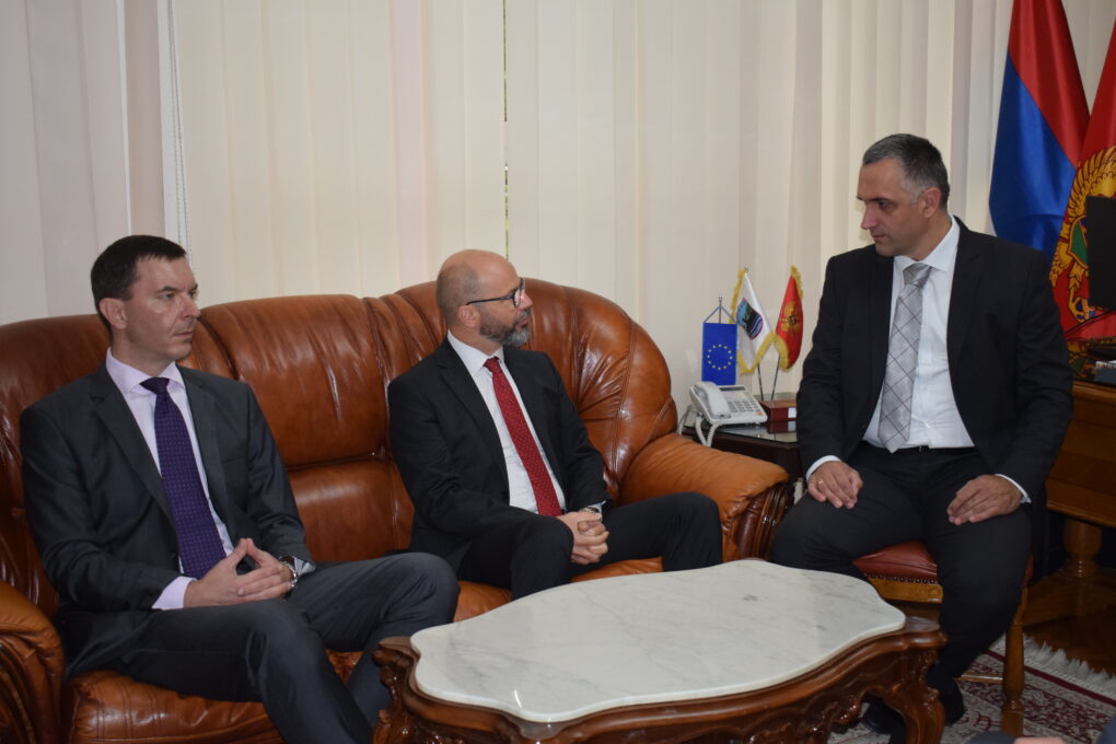 Predsjednik Todorović ugostio ambasadora Republike Slovenije u Crnoj Gori: Zajedničkim naporima unaprijedićemo status romske populacije u Beranama