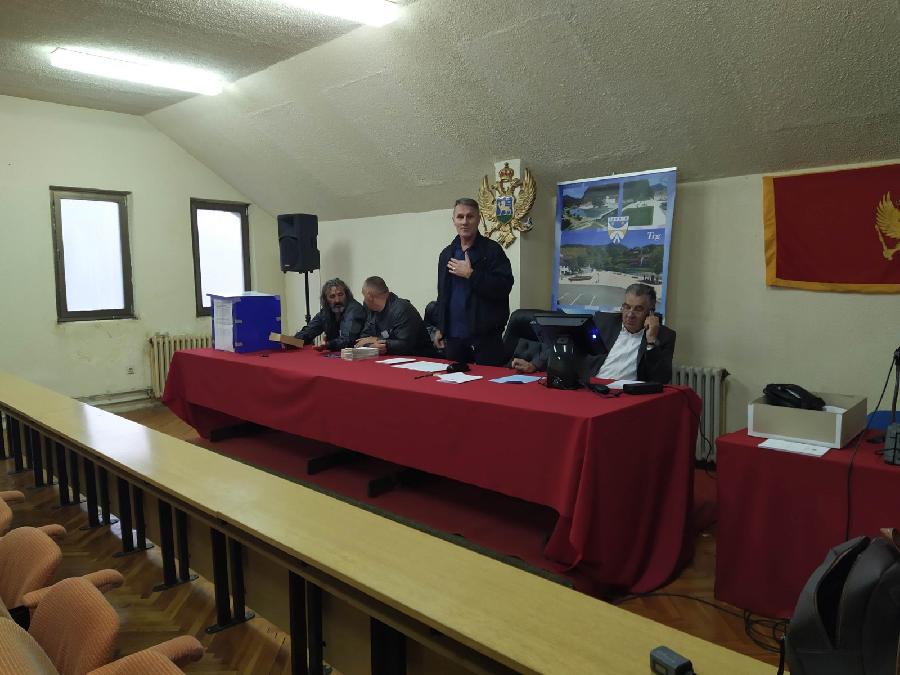 Delić: Tenzično u Šavniku, policija na ulicama, ne rade lokali, prekinuto glasanje na četiri biračka mjesta