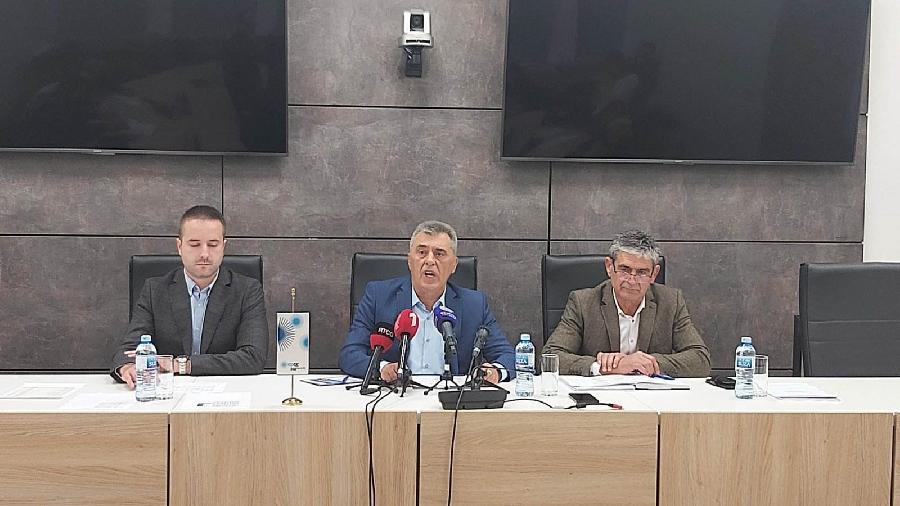 Đukanović: Nećemo donijeti odluku o poskupljenju struje