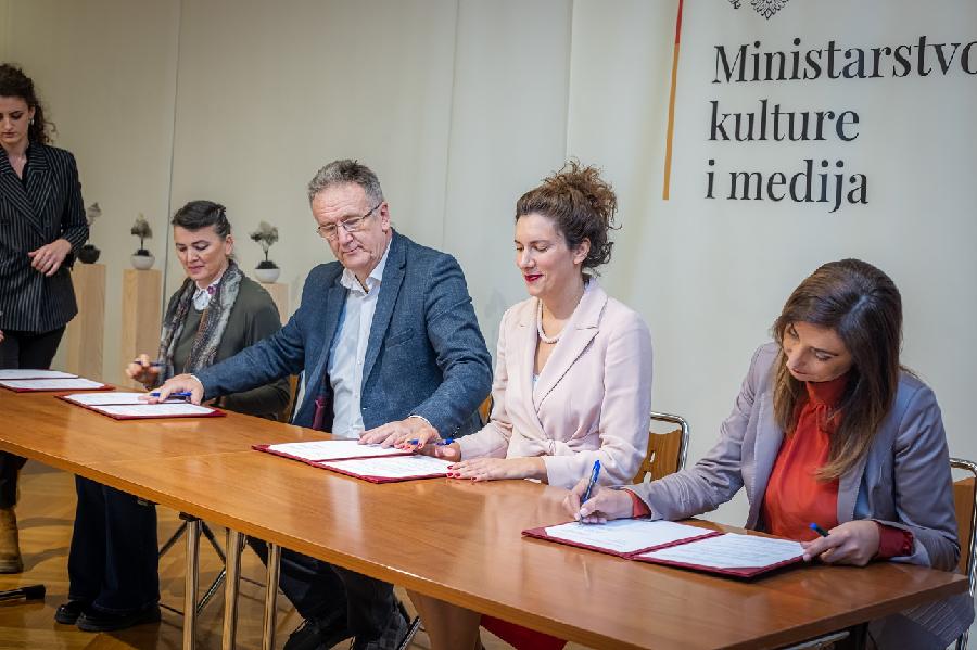Vlaović potpisala memorandum sa Univerzitetom Donja Gorica