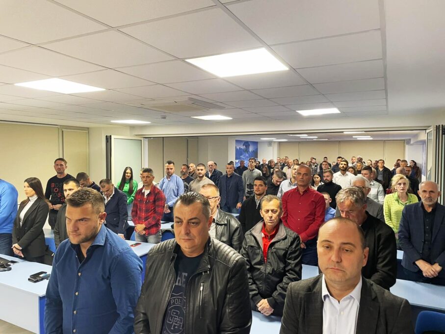 KLUB MLADIH DNP CG ORGANIZOVAO VEČE POSVEĆENO PETRU II PETROVIĆU NJEGOŠU