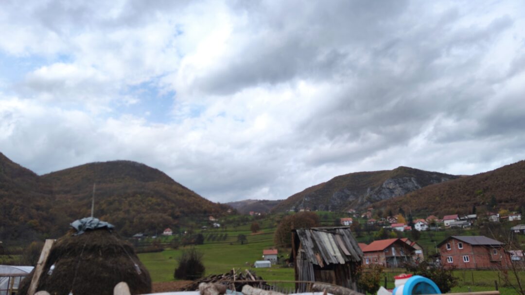 Nestabilno, povremeno kiša i pljuskovi