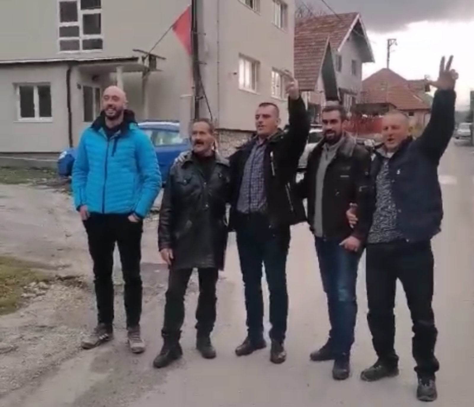 Plaćenici neka znaju, ne damo im da glasaju... (VIDEO)