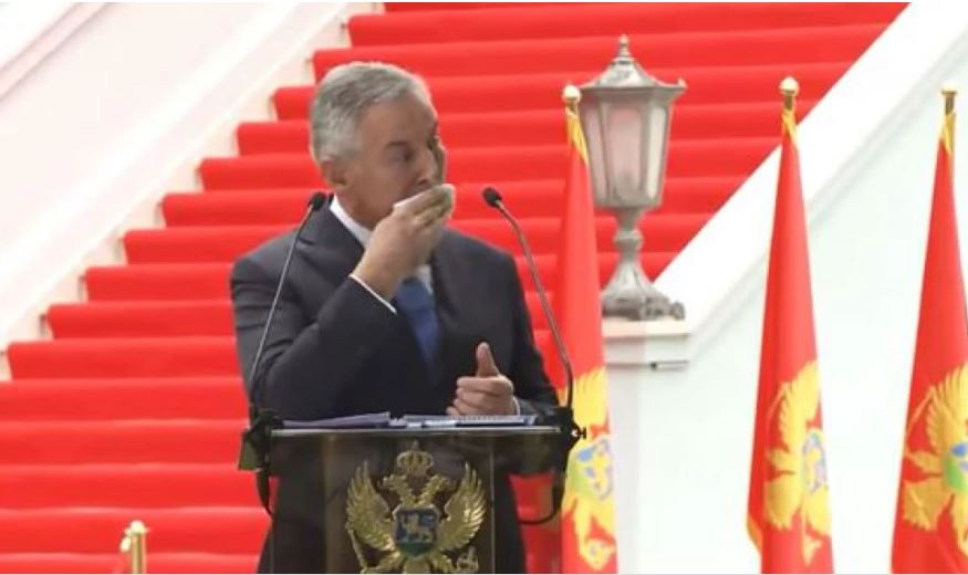 Započeo kampanju iz Petnjice: Milo moli dijasporce, koje je svojom politikom otjerao iz zemlje, da mu još jednom budu „pri ruci“!