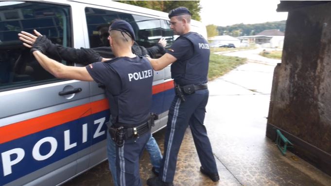 POČINJE SUĐENJE SLOVENAČKIM KAVČANIMA: Osumnjičeni da su na nedeljnom nivou dopremali drogu iz Holandije i Španije
