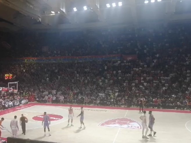 GORIO JE PIONIR: „Delije“ čestitale Dan Republike Srpske (VIDEO)