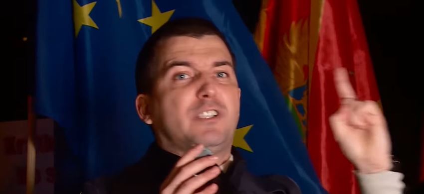BEČIĆA obuzela "JEZA" tokom intervjua za "Glas Amerike" na novinarsko pitanje o kandidatu DF-a na predsjedničkim izborima