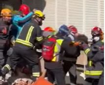Crnogorski spasilački tim izvukao jednu živu osobu iz ruševina u Turskoj (VIDEO)