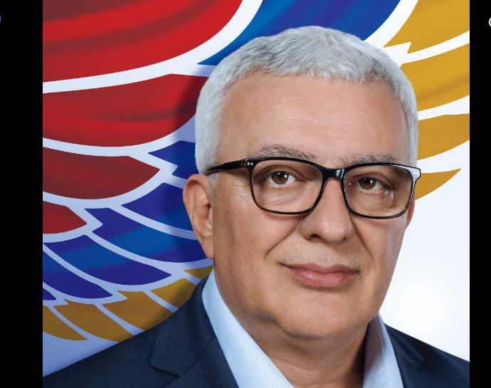MANDIĆ: "Za Crnu Goru postoji samo jedan put, put jedinstva i zajedničke budućnosti"