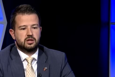 MILATOVIĆ SE ZAHVALIO POTPISNICIMA: Za samo 4-5 dana smo prikupili preko 22.000 potpisa