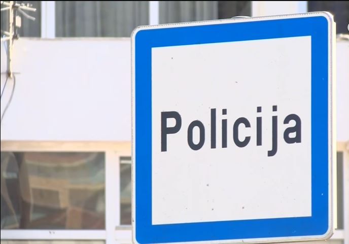 Zbog prebijanja mladića iz Srbije barska policija uhapsila dvije osobe