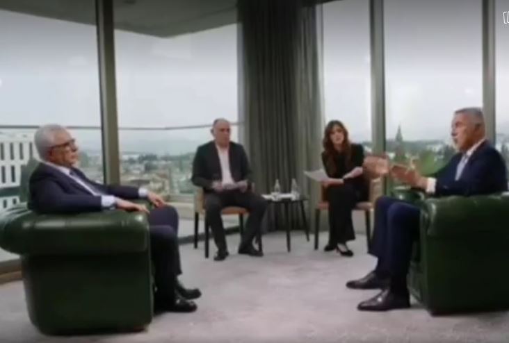 MANDIĆ BACIO KARTE NA STO! Sedma uprava je rasadnik kriminalaca, tu leže ubice Zorana Đinđića i Duška Jovanovića