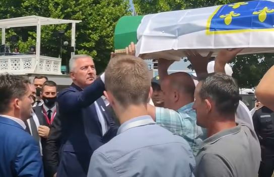 Majke Srebrenice, Sonja Biserko i Kurtijeva savetnica Rada Trajković podržale Mila