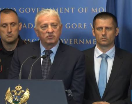 Zoran Lazović 2021. prijave o zlostavljanju okarakterisao kao "naknadnu pamet"