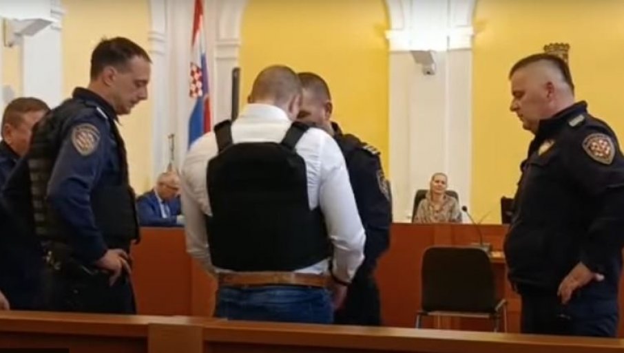 POČELO SUĐENJE ZA UBISTVO NA PAGU: Ubicu doveli u pancirnoj košulji (VIDEO)