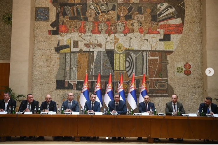 VUČIĆ NAKON SASTANKA SA POLITIČKIM PREDSTAVNICIMA SRBA SA KIM: Kroz sedam dana izlazimo sa konkretnim mjerama