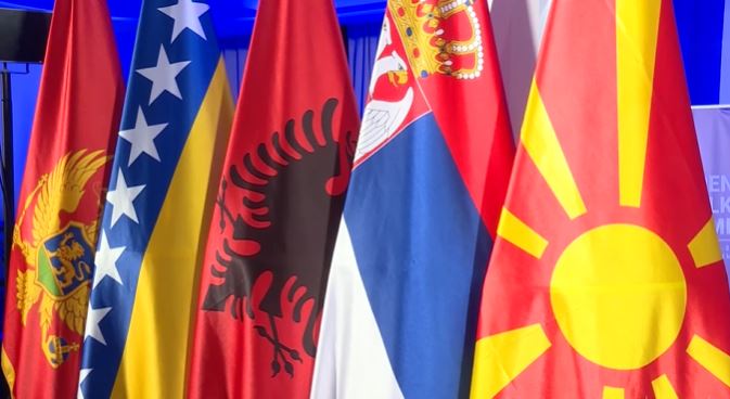 POLITIČKA STABILNOST JE USLOV ZA OPEN BALKAN Bojović: "Vlada od DF-a ima apsolutnu podršku"