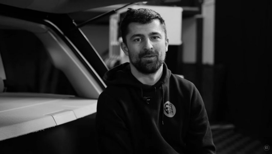 NEOVLAŠĆENI SERVISER JE BIO ČOVJEK IZ NARODA: Evo ko je nastradali jutjuber Mirko Rašić (VIDEO)