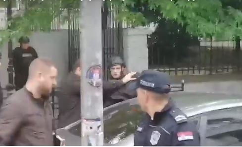 NAJMANJE 8 MRTVIH U ŠKOLI NA VRAČARU: Sedmak koji je počinio masakr bio pod dejstvom narkotika
