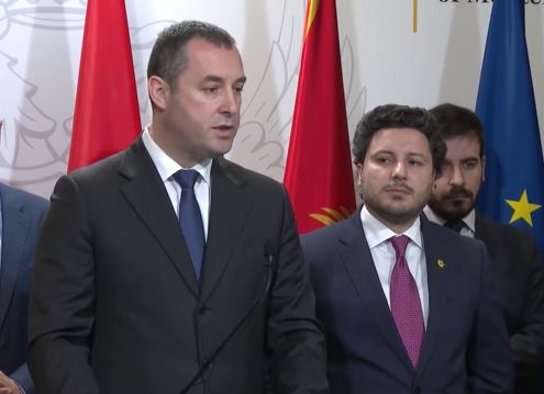ŠĆEKIĆ: "Napad na medije i novinare znači ugrožavanje prava građana da budu informisani"