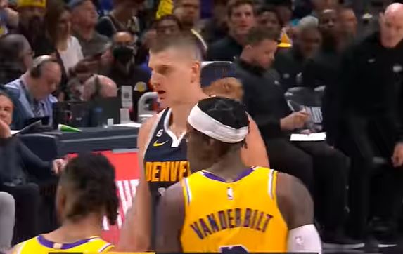 LEJKERSIMA SE SMIJEŠI METLA Na krilima Mareja i Jokića Denver poveo 3:0