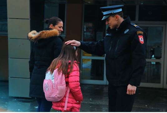 Policija obilazi škole u Srpskoj nakon zločina u Beogradu
