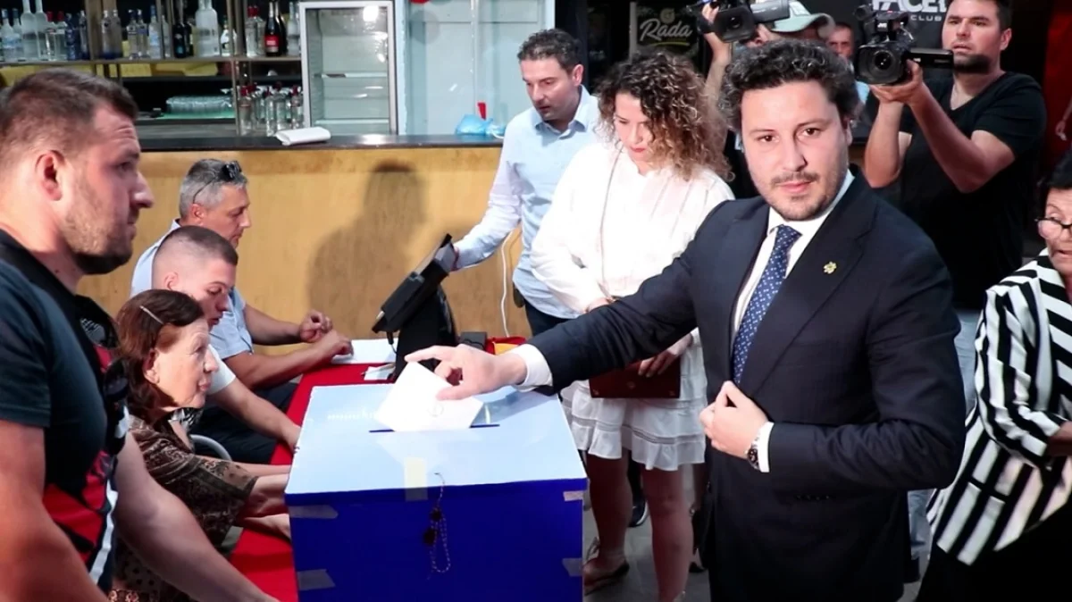 Abazović glasao u Ulcinju