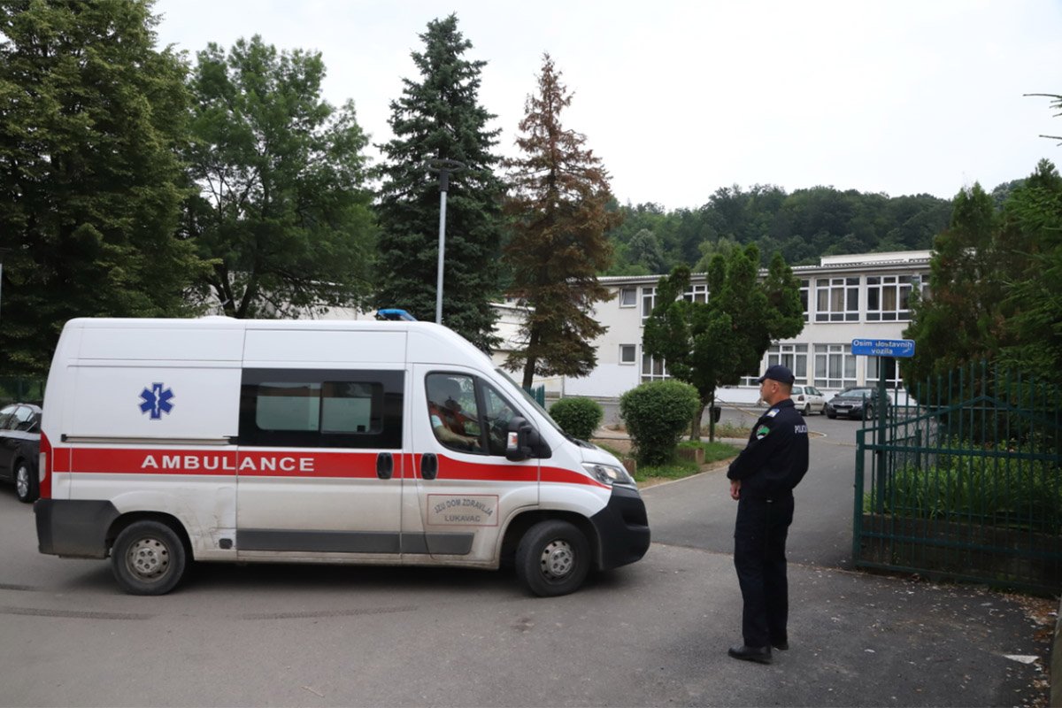Učenik iz Lukavca smješten na Kliniku za psihijatriju, nezvanično još jedan učenik učestvovao u planiranju napada