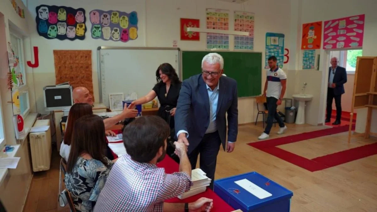 Lider Nove srpske demokratije glasao u Zagoriču