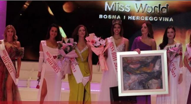 PREDSTAVLJAĆE MISS ZA IZBOR SVIJETA: Banjalučanka odnijela titulu najljepše djevojke u BiH