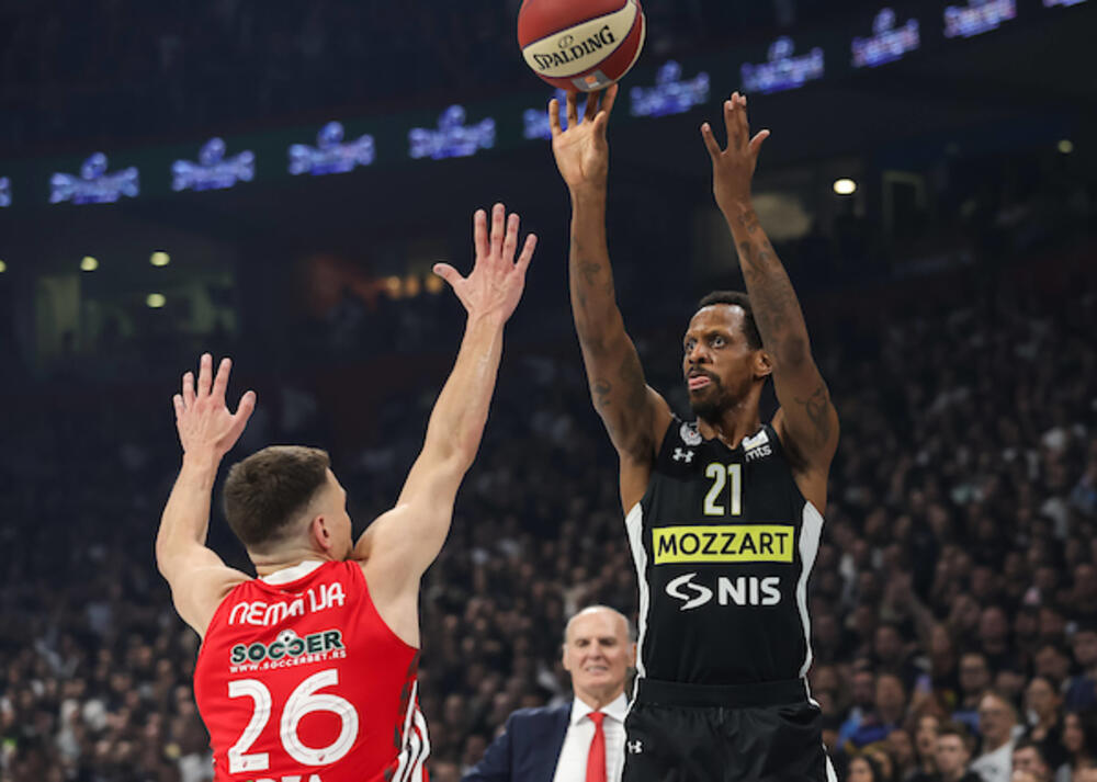 ABA LIGA: Partizan za prvu titulu poslije decenijskog posta, Zvezda za ostanak u seriji