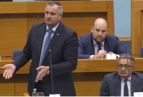 VIŠKOVIĆ: Šmit nam se "uvukao" iza leđa, BiH se isključivo koristi za postojanje OHR-a