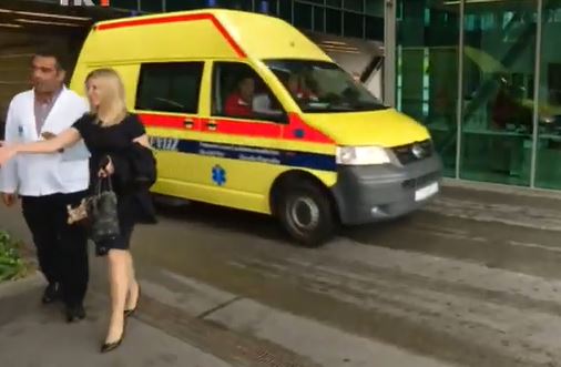 Narod bijesan: Sa prelomima kostiju čekali po četiri sata, a hrvatski ministar ušao preko reda i uz kafu sve završio za 10 minuta