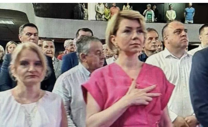 DPS NEK SE OPREDIJELI Božović: Ili će slaviti vrijednosti 13. Jula ili Sekule Drljevića, jedno i drugo su u suprotnosti