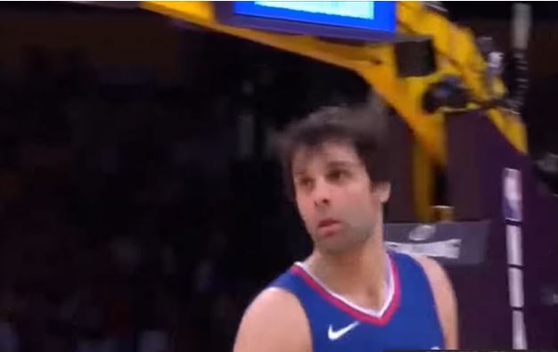 TEODOSIĆ BRILJIRAO: Crvena zvezda osvojila Kup Radivoja Koraća!