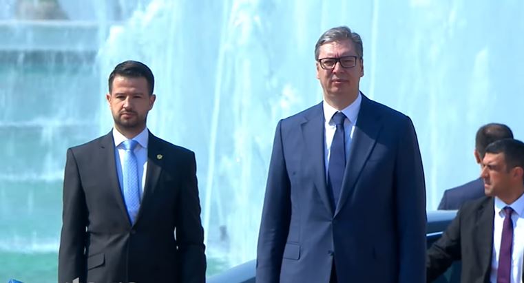 DOČEKAN KAO MALO VODE NA DLANU Vučić: "Možete li da se setite kome sam spremio i večeru i zvanični ručak dan kasnije?"