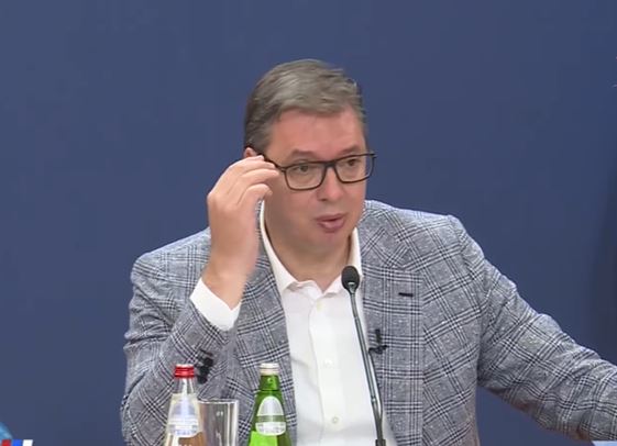 NIKADA NEĆEMO PRIZNATI KOSOVO, NIKADA! Vučić se obratio naciji nakon haosa na KiM! UBIJENO 4 SRBA