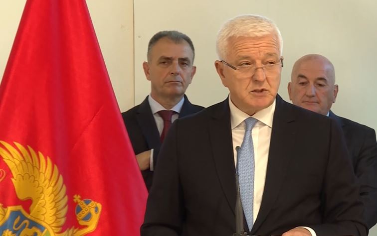 Zabrinut“ za stanje u državi: Duško se nada vanrednim parlamentarnim izborima kako bi sa DPS-om vratio „demokratiju“