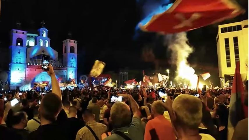 Danas novi protesti ispred Vlade zbog glasanja Crne Gore o Srebrenici
