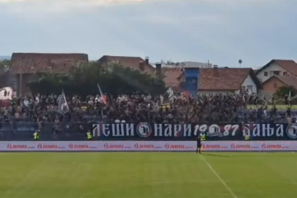 DABOGDA VAM ZADNJI BIO“: Lešinari Igokei „čestitali“ rođendan (FOTO)
