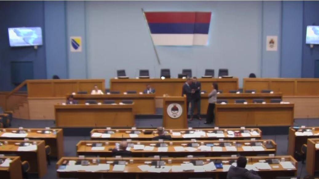 Sjednica Narodne skupštine počela minutom ćutanja zbog Srba koji su stradali u selu Banjska
