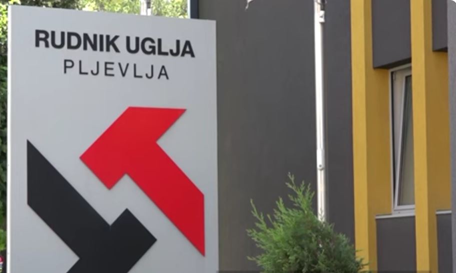 Kadar Demokrata za mjesec dana stekao tri godine radnog iskustva potrebnog za imenovanje na funkciju