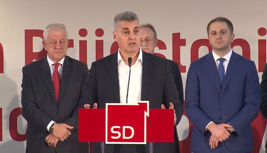 PARANOJA MILOVIH "SATELITA" SD strahuje da će stvarni premijer u 44. Vladi Crne Gore biti Aleksandar Vučić