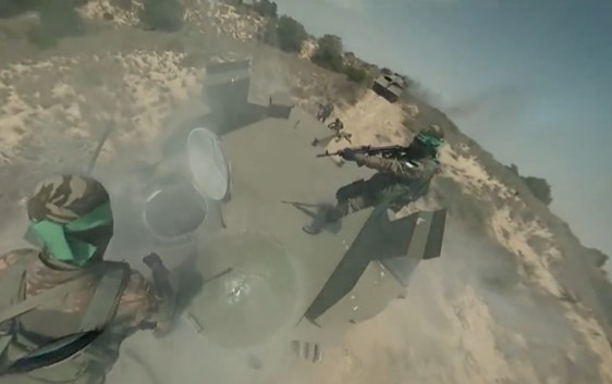 HAMAS OBJAVIO ZASTRAŠUJUĆI SNIMAK PRED OFANZIVU IZRAELA "Šta vas čeka kad uđete u GAZU": Palestinci iskaču iz pijeska (VIDEO)