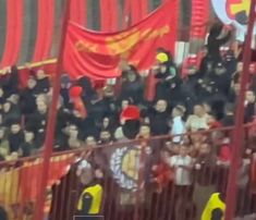 "KOMITAMA" SMETA KRST NA LOVĆENU: Montenegrini u strahu da bi to značilo početak obnove Njegoševe kapele