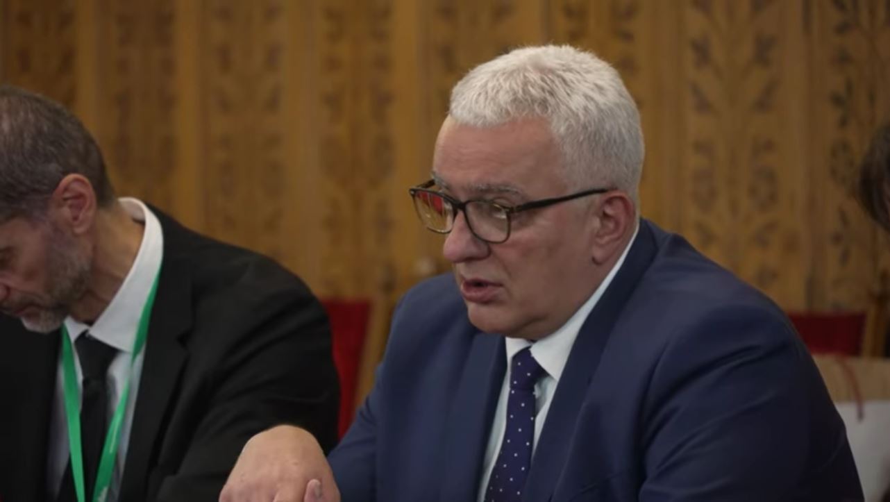 Mandić otkrio šta misli o promjenama na čelnim pozicijama u crnogorskoj policiji