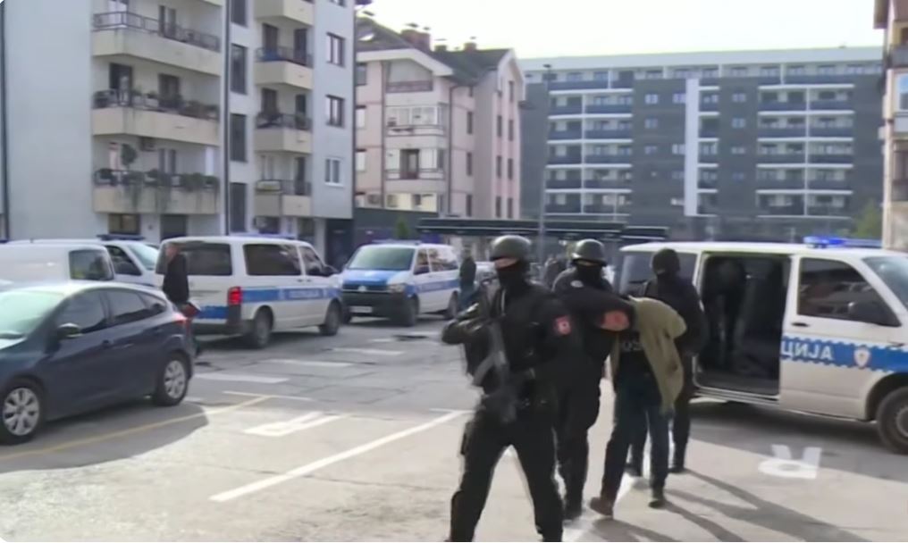 POLICAJCI PREKO "SKAJA" ODAVALI INFORMACIJE DILERIMA! Nova hapšenja u akciji "KOD": Isplivali novi detalji