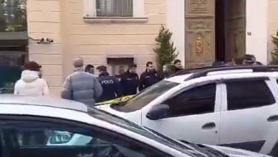 PRVI SNIMCI SA LICA MJESTA: Teroristički napad na crkvu u Istanbulu (VIDEO)
