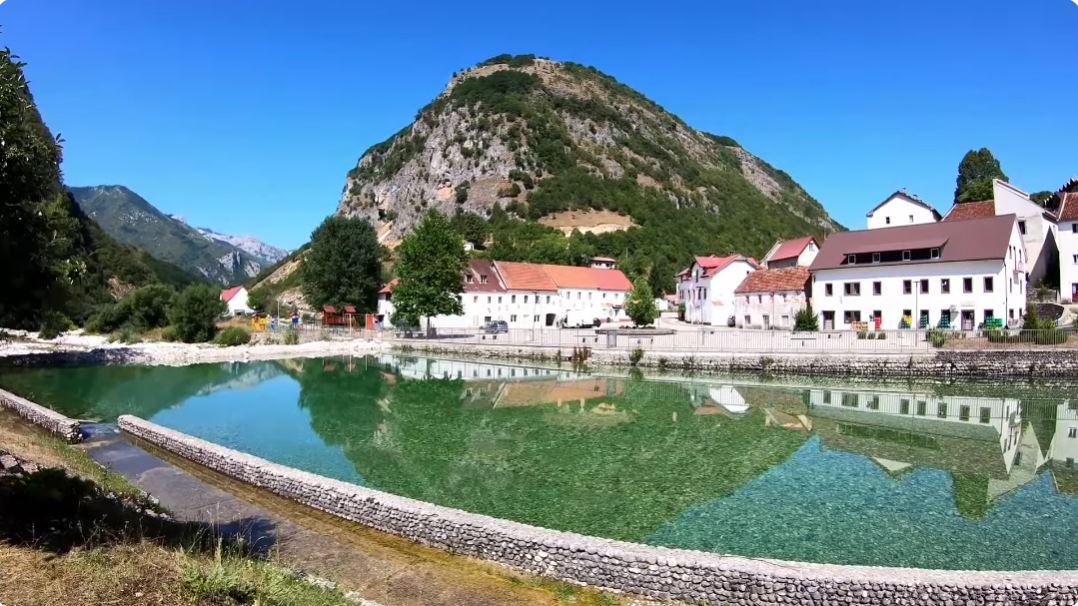 Cetinjanin pao sa kokainom u "Malom Parizu"